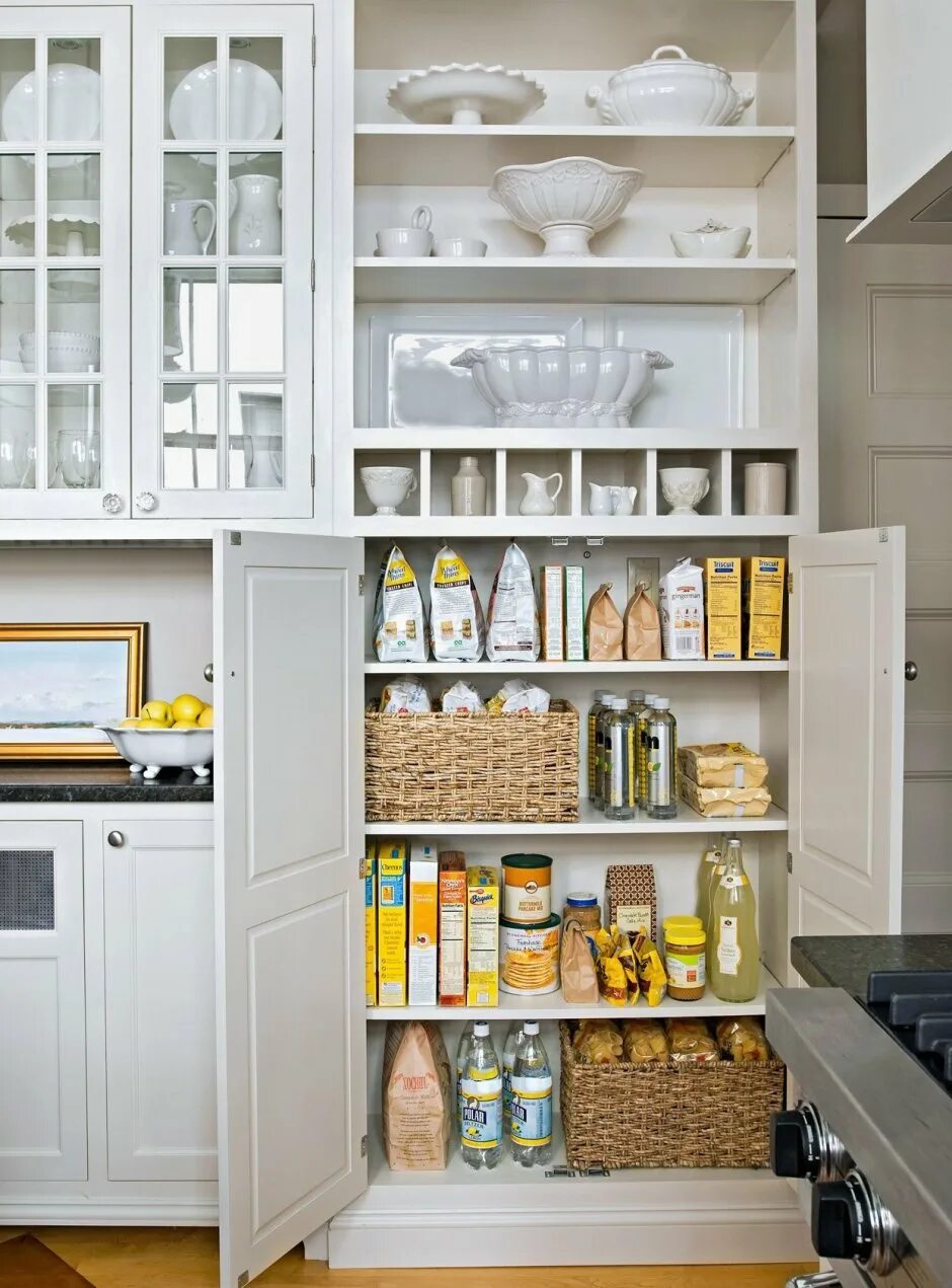 Хранение на кухне: 7 идей и 35 примеров для вашей посуды Pantry design, Interior