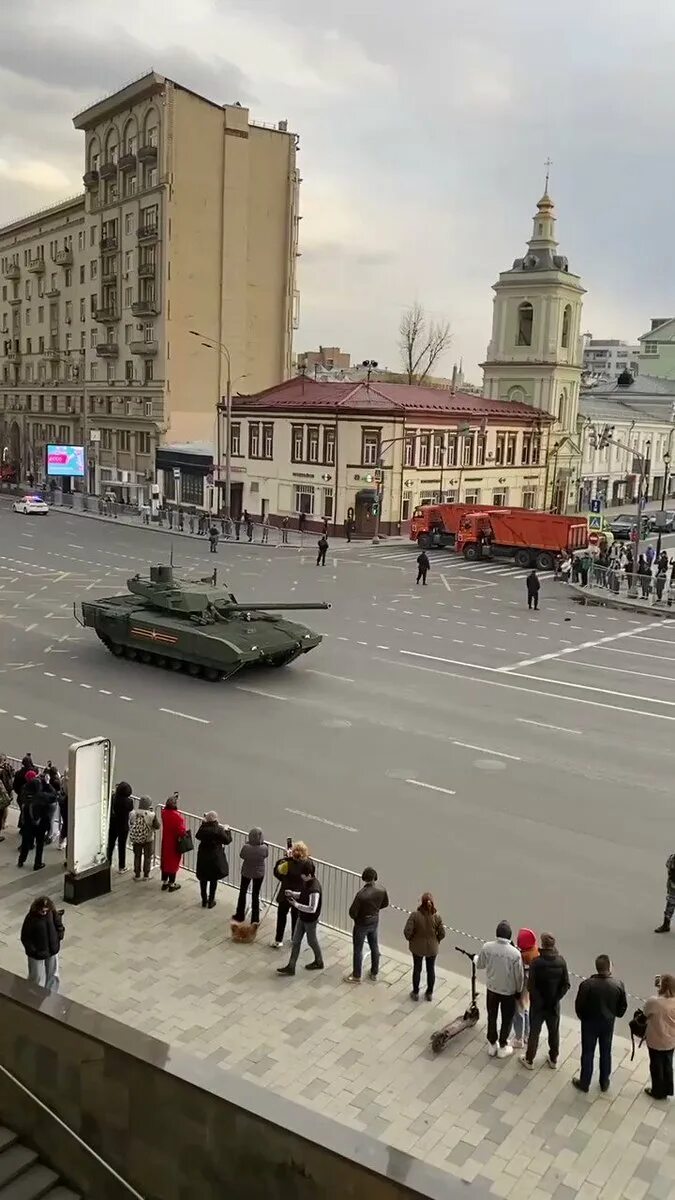 Парад 9 мая на дворцовой площади 2023. Знаменная группа на параде победы. День вмф питер 2023. День военно-морского флота в 2023 в санкт-петербурге. Парад вмф.