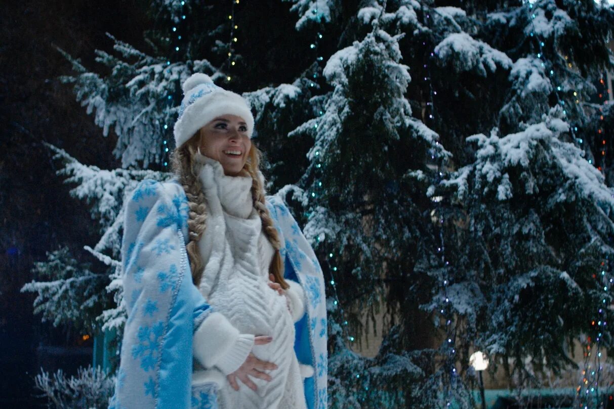 сыграть снегурочку. сыграть снегурочку. креативные дед мороз и снегурочка. сыграть снегурочку. дед мороз и снегурочка.