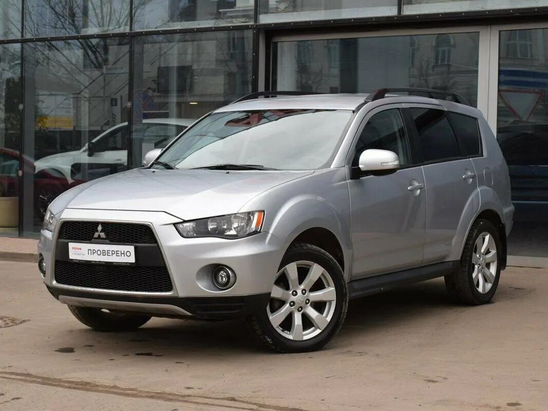 Купить митсубиси аутлендер 2011. Аутлендер XL 2011. Mitsubishi Outlander 2011. Mitsubishi Outlander XL 2011. Митсубиси Аутлендер ХЛ 2011.