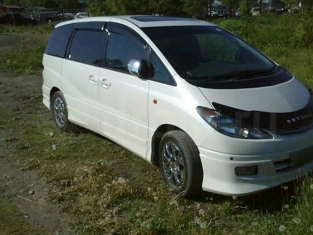 Toyota Estima II. Toyota минивэн Эстима Эстима. Toyota Estima 2000 года. Тойота минивэн 2000.