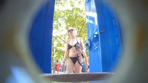 Wandering Voyeur: Beach Bio Toilet 2022-400.