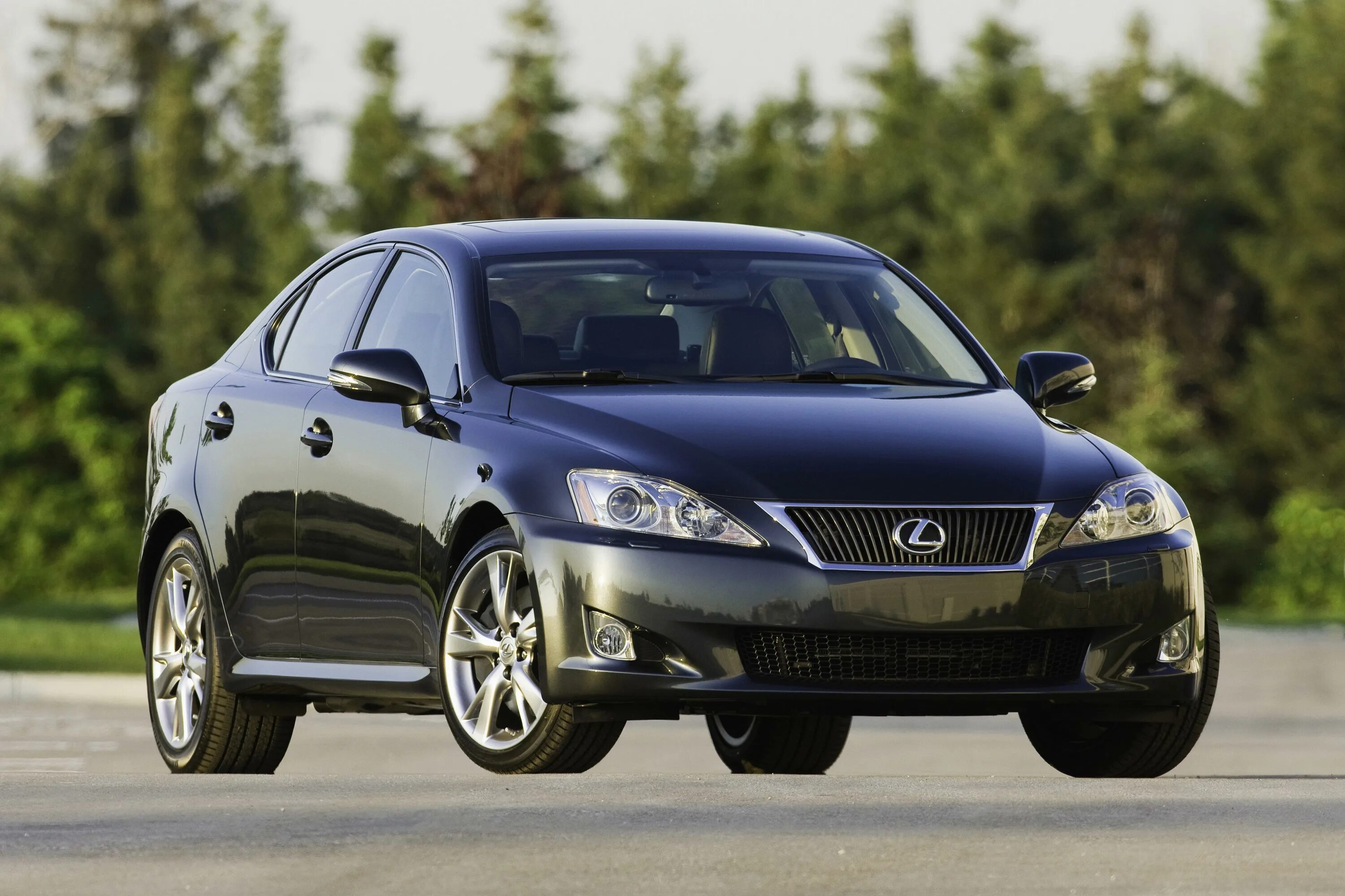 Lexus is поколения. Лексус седан is 350. Лексус is350 2008. Лексус is350 седан. Лексус 350 седан 2008.