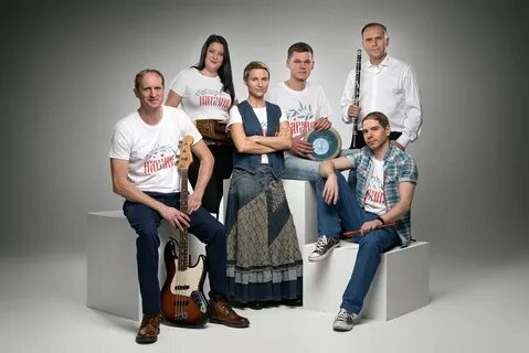 Фолк певец песни