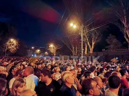 Отставка пашиняна в армении