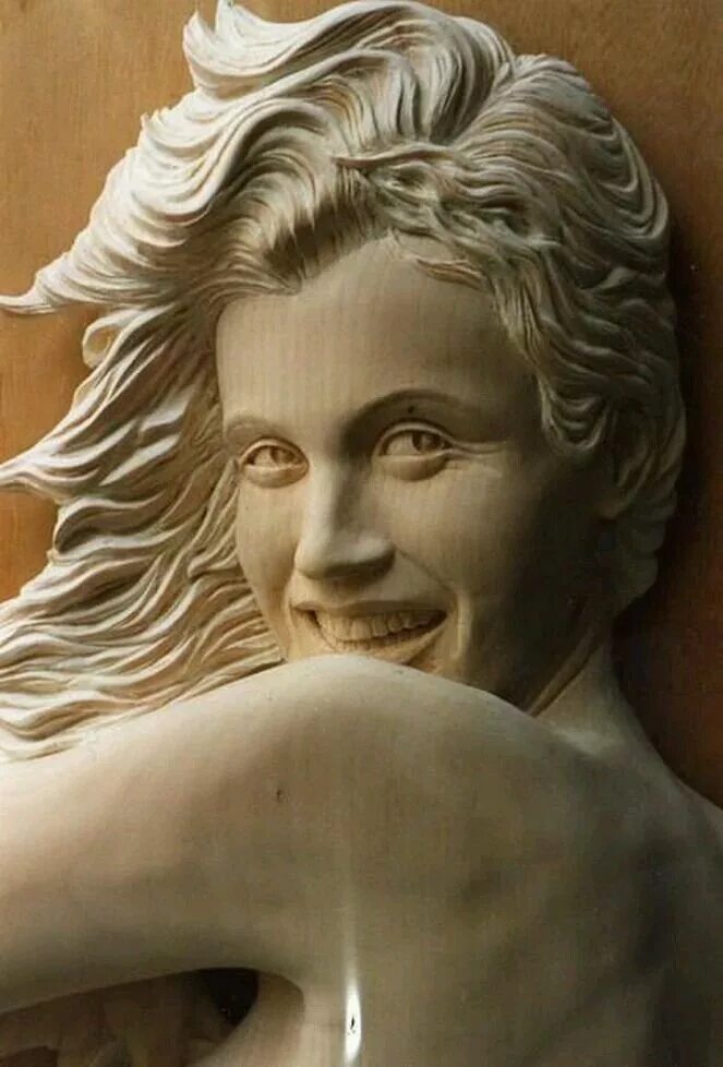 Резьба людей. Джулиано Финелли скульптуры. Портретная резьба по дереву. Резьба по дереву женское лицо. Резная скульптура.