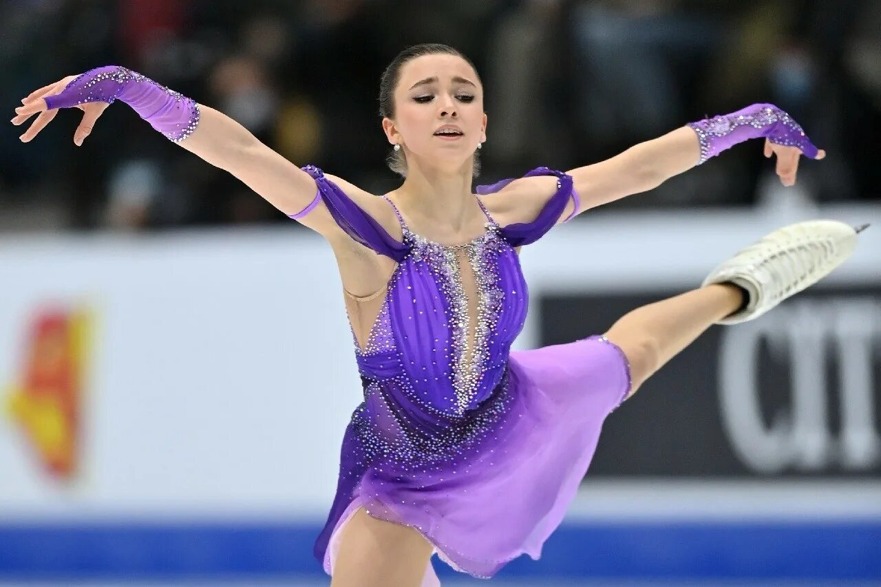 Валиева 3. Камила валиева фигурное катание. камила валиева 2025. камила валиева и щербакова. камила валиева 2025 2025.