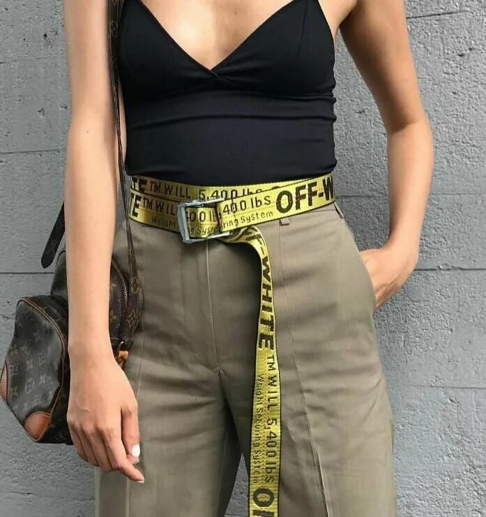 женский кожаный ремень на джинсах. красивые ремни женские. как можно носить пояс. как можно носить пояс. платок вместо ремня.