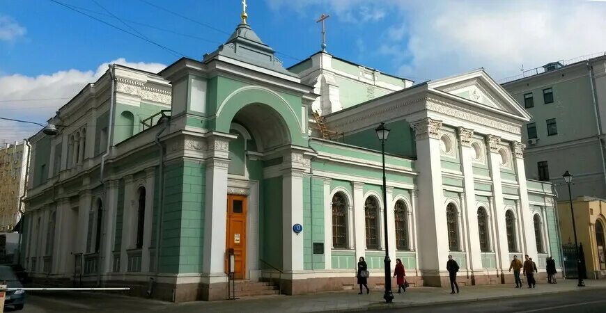 Церковь на покровке москва троица