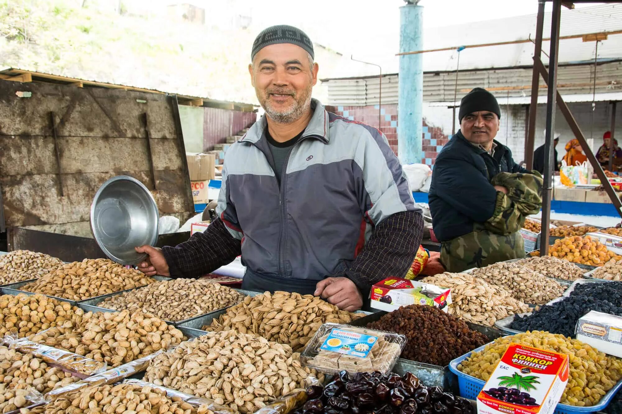 Город ош киргизия сегодня. Ош киргизия. osh bazaar киргизия. город ош киргизия рынок. ошский базар в бишкеке.