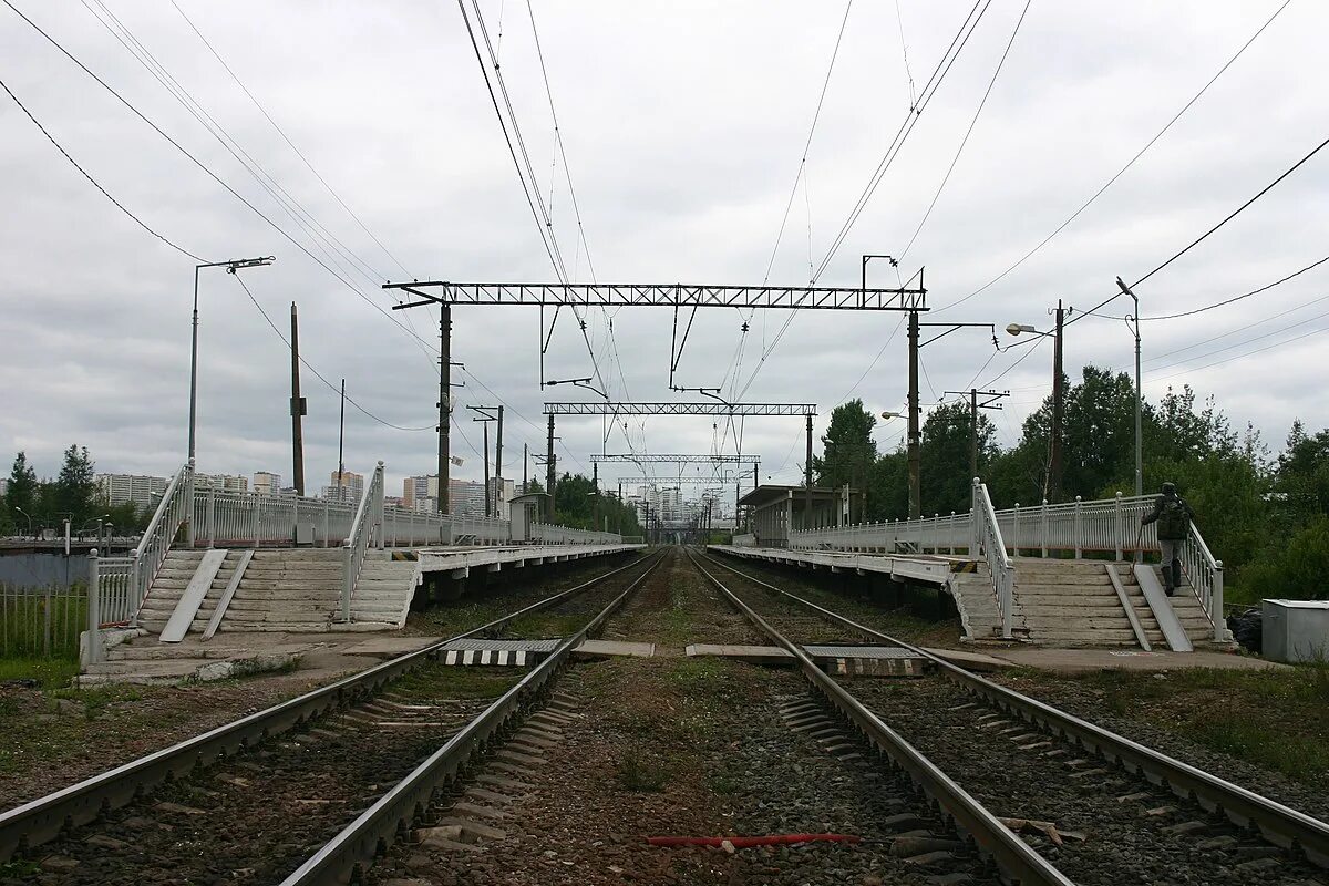 Новая платформа россии. Станция Мурино. ЖД станция Мурино. Ж.Д. платформа Мурино. Станция Мурино Санкт Петербург.