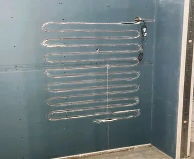 Теплая стена в ванне