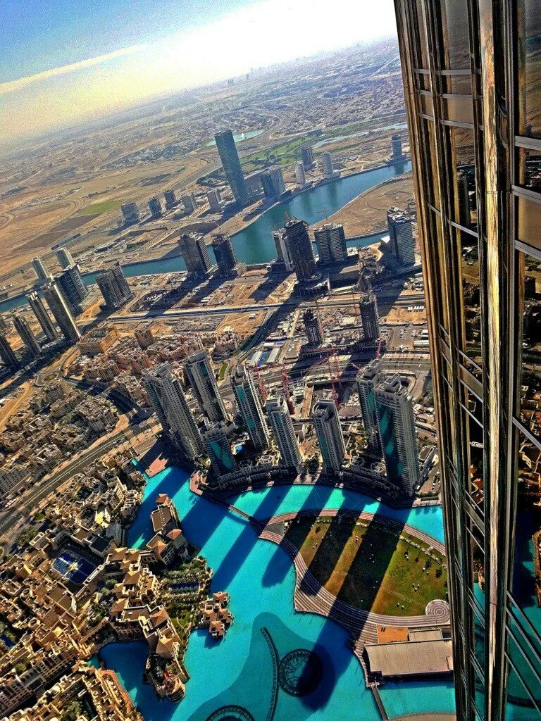 Бурдж-халифа дубай. Бурдж халифа 124 этаж высота. Бурдж халифа 124 этаж. Бурдж халифа 124 этаж. 124 этаж.