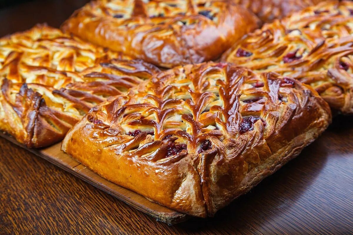 Выпечка поль бейкери. Пирог поль бейкери. Принчи пекарня. Булошная широтная 165. Город выпечки.