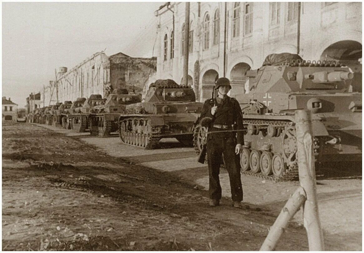 Город Орел 1941-1943 годы освобождение. Оккупация орла в 1941. Орел в годы Великой Отечественной город Орел 1943 год. Г Орел 1941. Открытый город во время войны