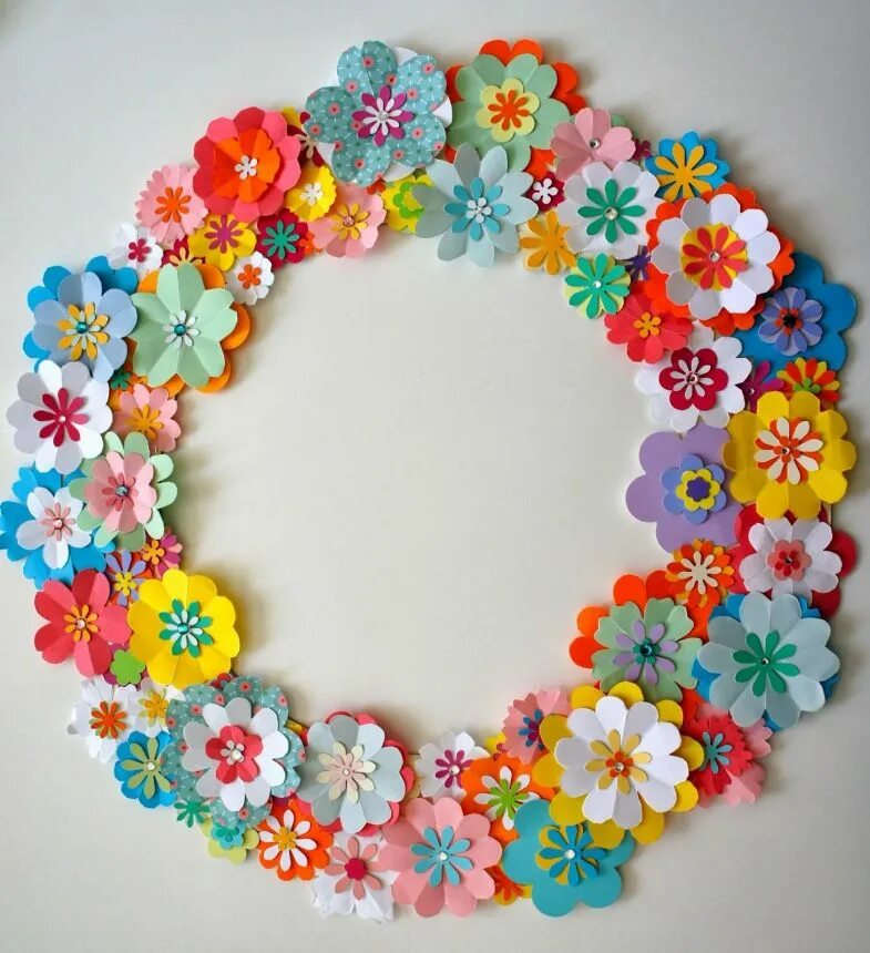 Весенние украшения. Март украшения. Красивый фон с тюльпанами. Март украшения. Украшения к весне своими руками.