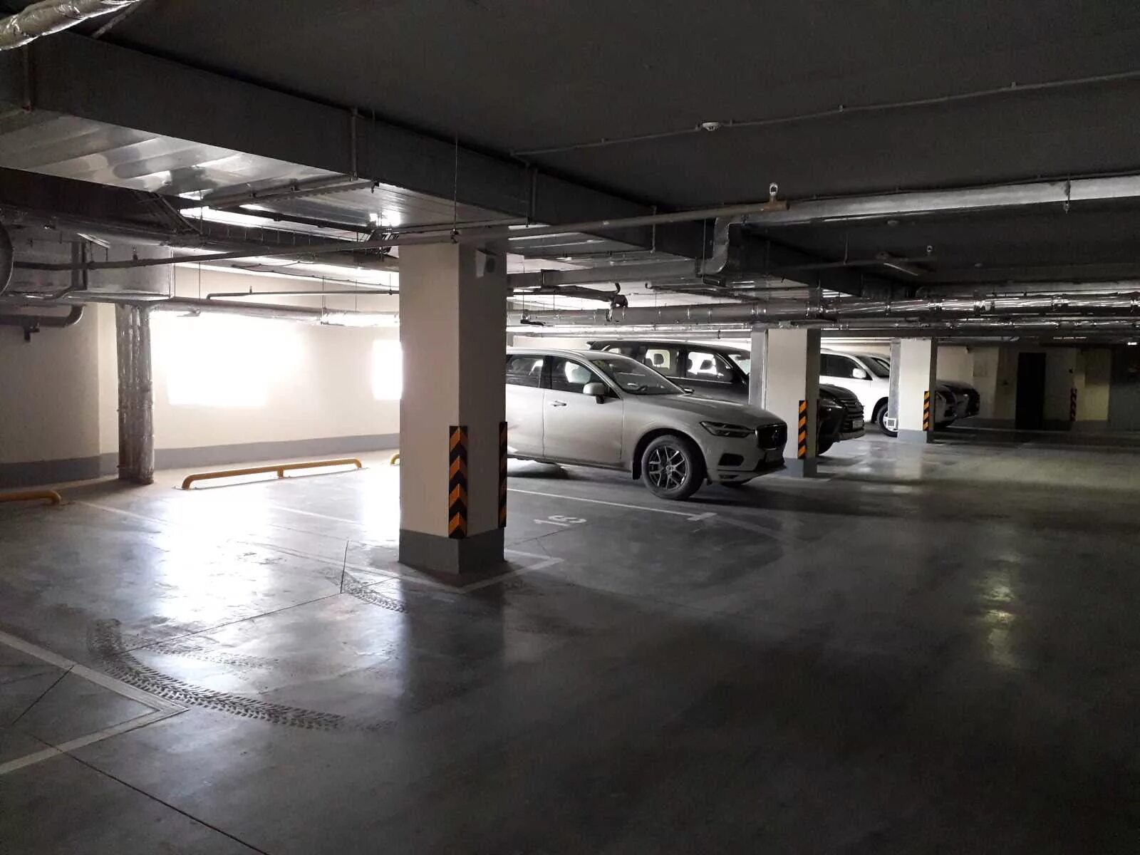 паркинг снять в аренду. паркинг снять в аренду. съемка в подземном паркинге. жк чистое небо паркинг. проектируемый проезд 3683.