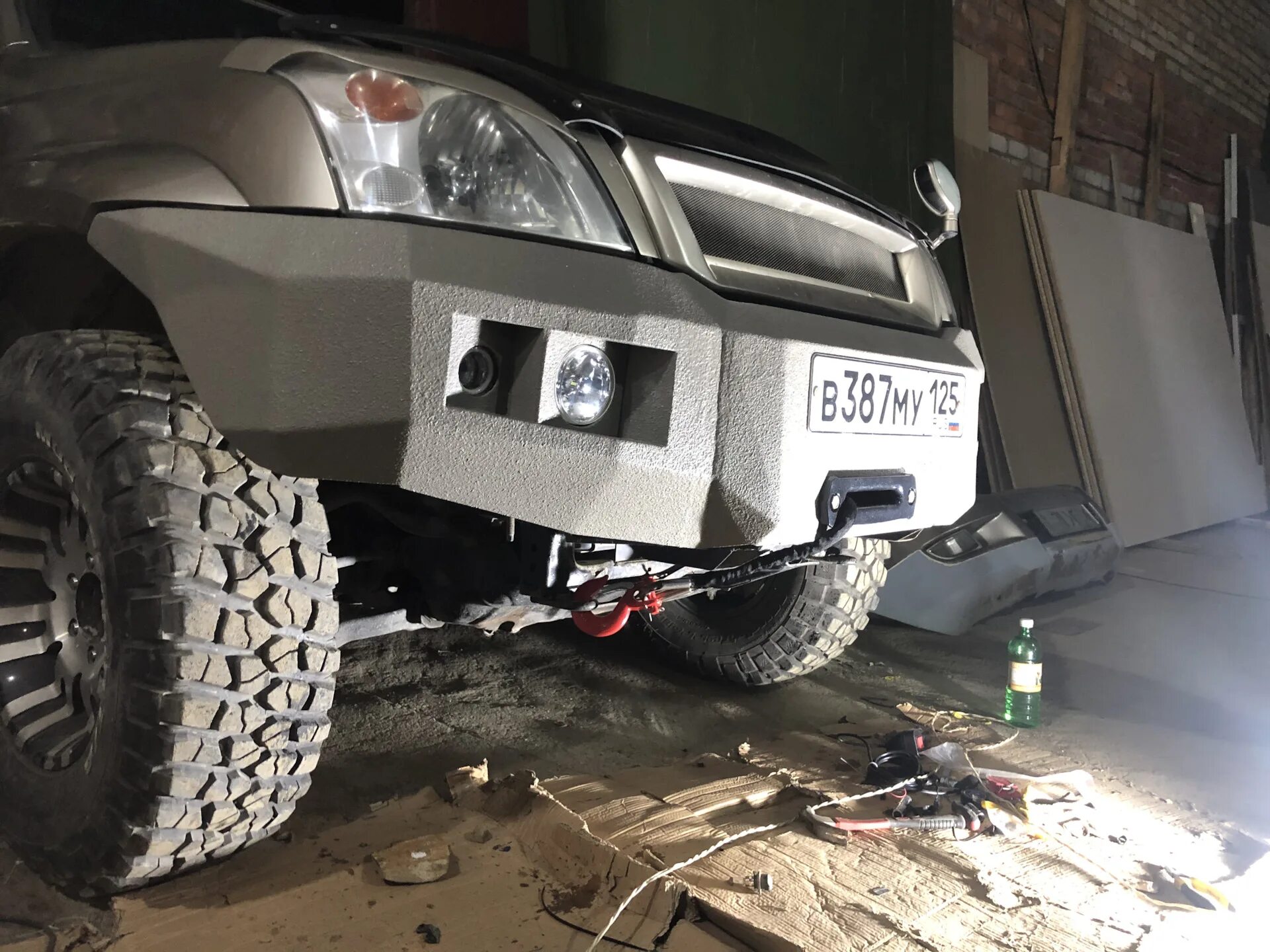 Уаз патриот 4x4 лебедка механическая. Усиленные бампера. Силовые бампера фото. Силовой бампер уаз патриот 2019. Силовой бампер на тойота ленд крузер прадо 90 своими руками.