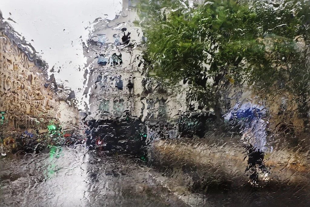 Город долгих дождей. Кристоф Жакро (Christophe Jacrot). Кристофер Жакро фотограф. Кристоф Жакро Париж под дождем. Французский фотограф Кристоф Жакро.