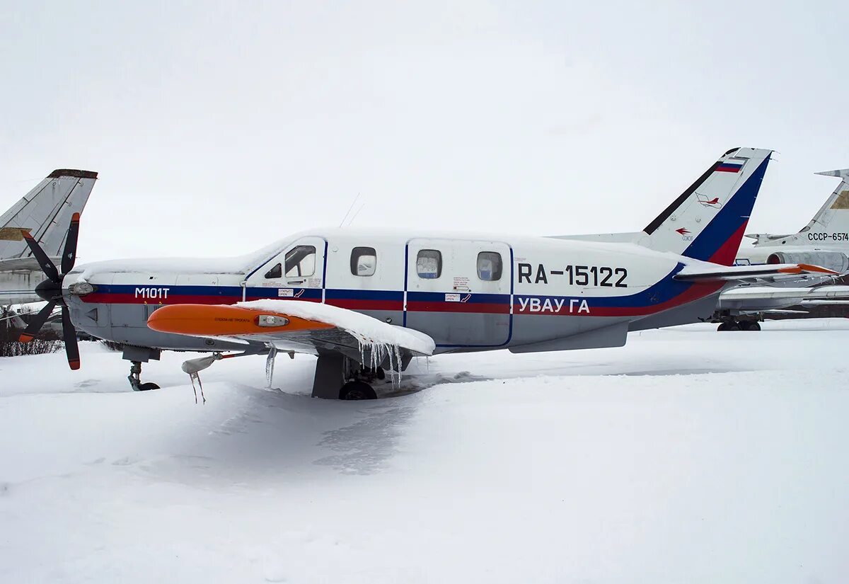 М101т самолет. М-101т «гжель». Самолет гжель. Мясищев м-101т «гжель». Самолёт м-101т «гжель» кабина.
