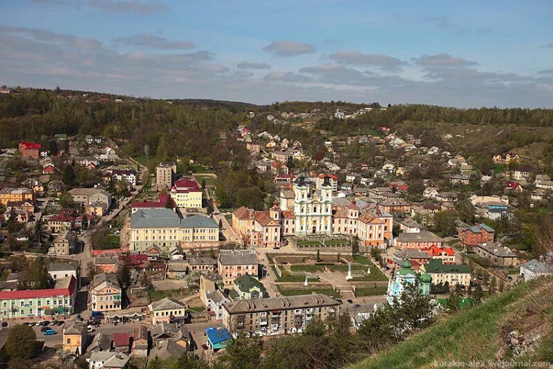 Гора кременец. Кременец тернопольская область. Кременец. Кременец тернопольская область. Г кременец.