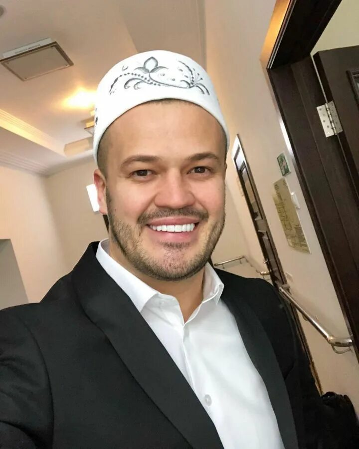 Мөнир Рахмаев кызына гадәти булмаган исем сайлаган
