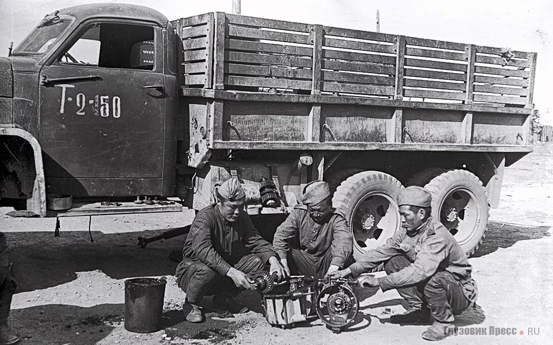 Грузовик Студебеккер ленд Лиз. Студебеккер грузовик 1941. Грузовик Студебеккер us-6. Studebaker us6 в СССР. Техника в послевоенное время