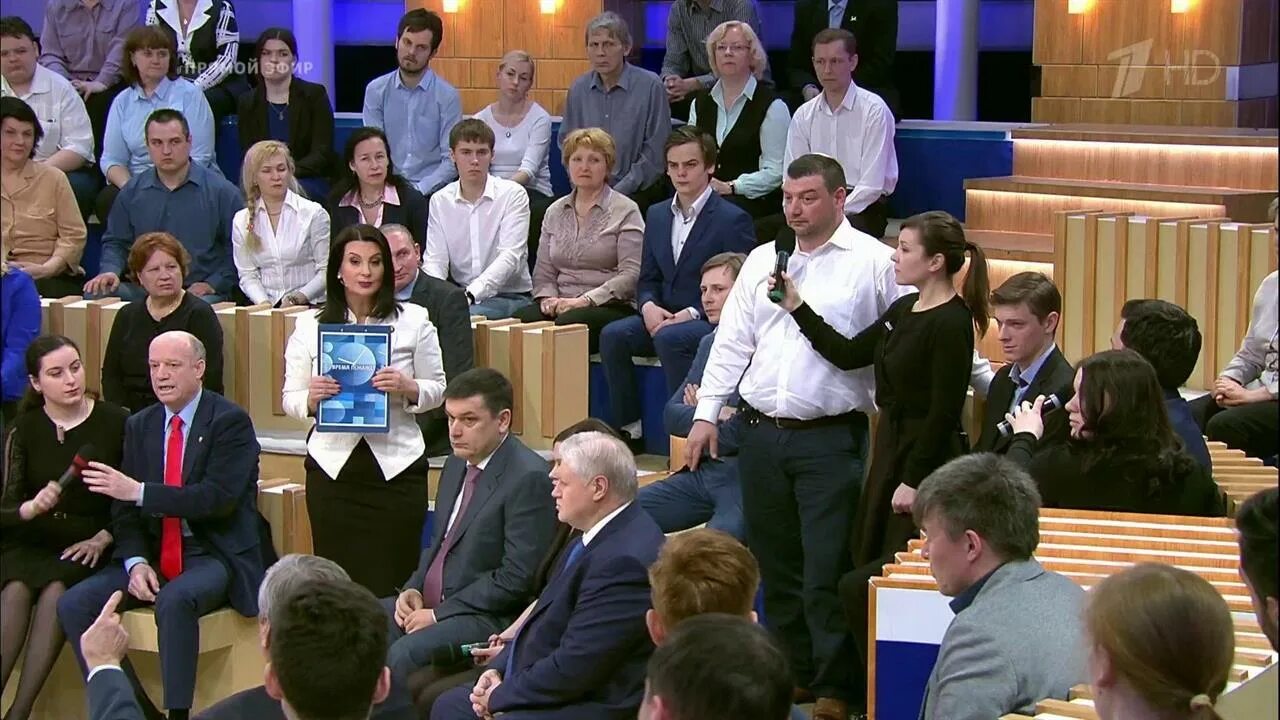 Пётр толстой екатерина стриженова. Время покажет 2015. Артем шейнин. Константин затулин время покажет. Время покажет чита.