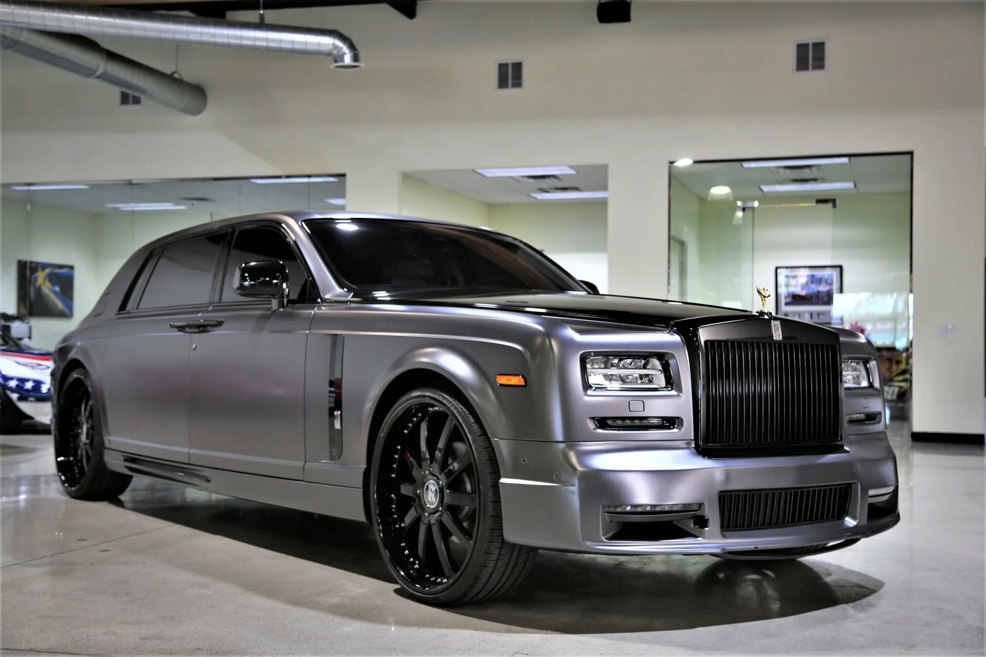 Роллс отзывы. Rolls Royce Phantom 2021 Mansory. Rolls Royce Phantom 2020 Mansory. Rolls Royce Phantom 2015 Mansory. Rolls Royce Phantom 2022 Mansory.