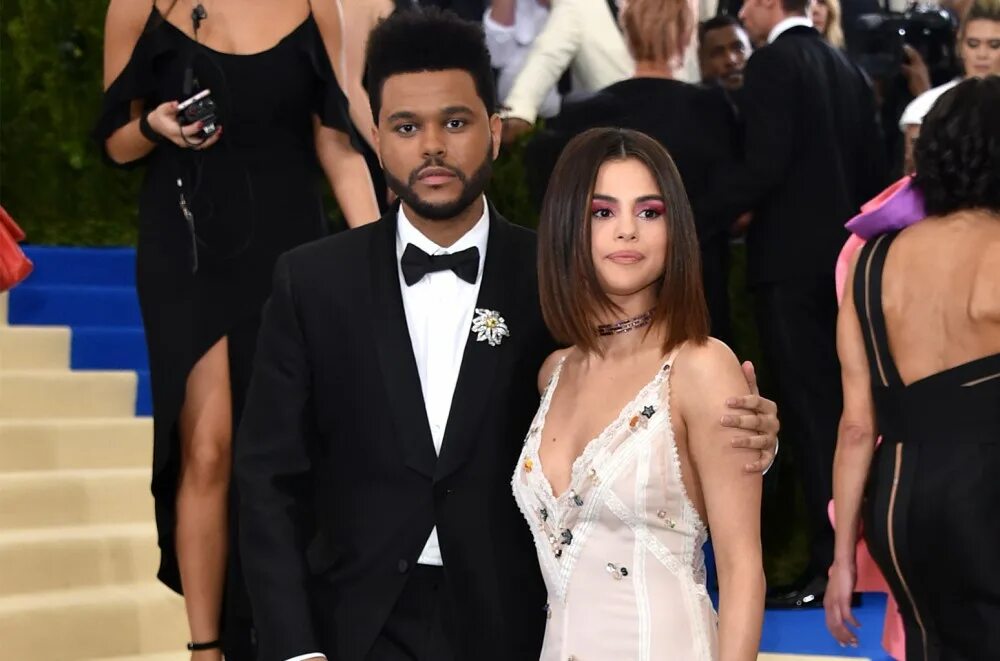 Weeknd selena. Weeknd selena