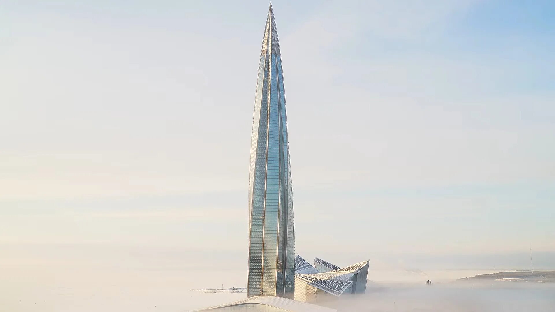 Лахта центр цирк. Лахта центр 2025. лахта-центр в санкт-петербурге набережная. лахта центр силуэт. лахта центр сверху.