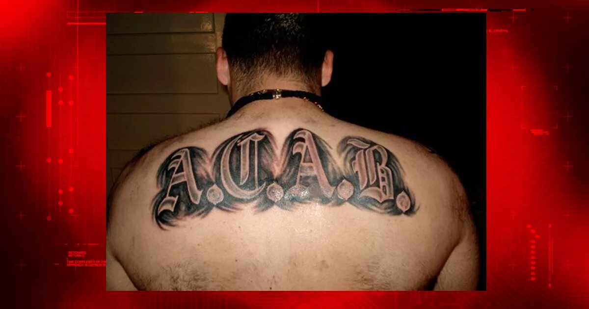 Значение слова a c a b. Татуировка ACAB. ACAB тату на спине. A.C.A.B Татуировка. Надпись акаб тату.