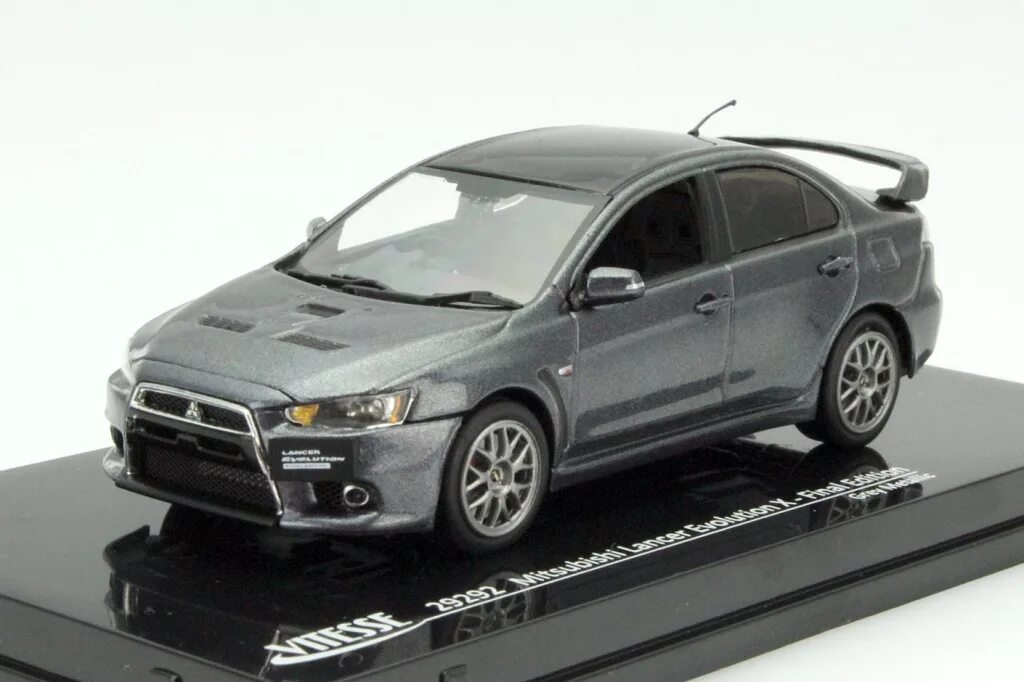 Модель 1 10 купить. Модель Митсубиси Лансер 10. Mitsubishi Lancer моделька 1:43. Моделька Mitsubishi Lancer 10. Модель Mitsubishi Lancer XL 2023.