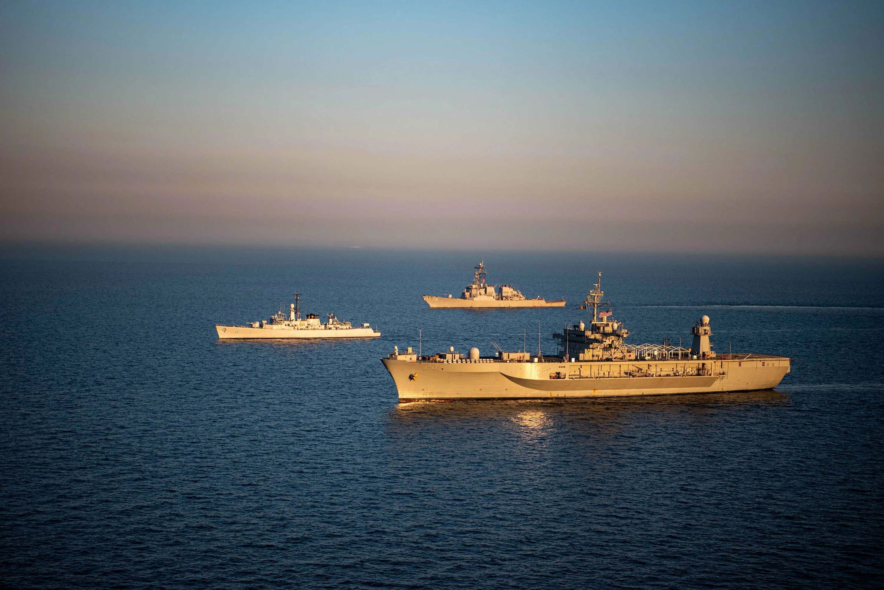 Военно-морские учения нато дунай. События на черном море. Взрыв в море. Флот нато в черном море. Черное море горит.