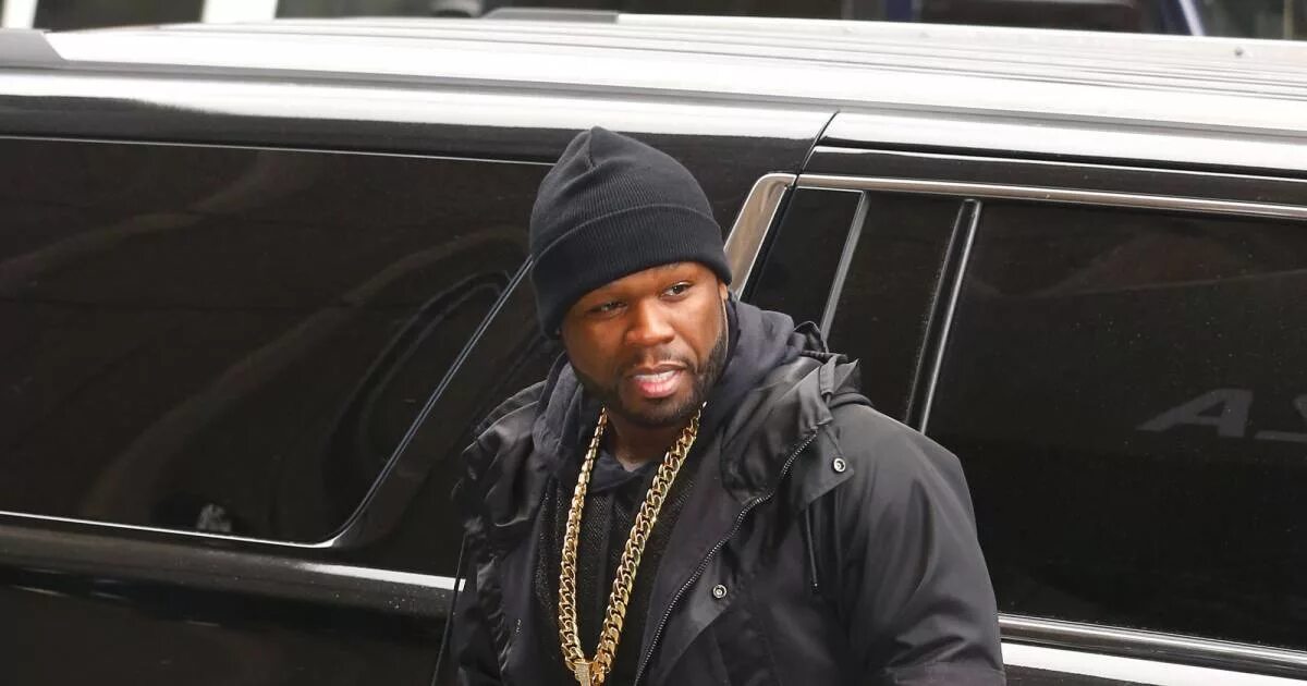 Сделай на 50 центов. Мерседес 50 cent. 50 cent в пиджаке. машины 50 центов. 50 cent в куртке.