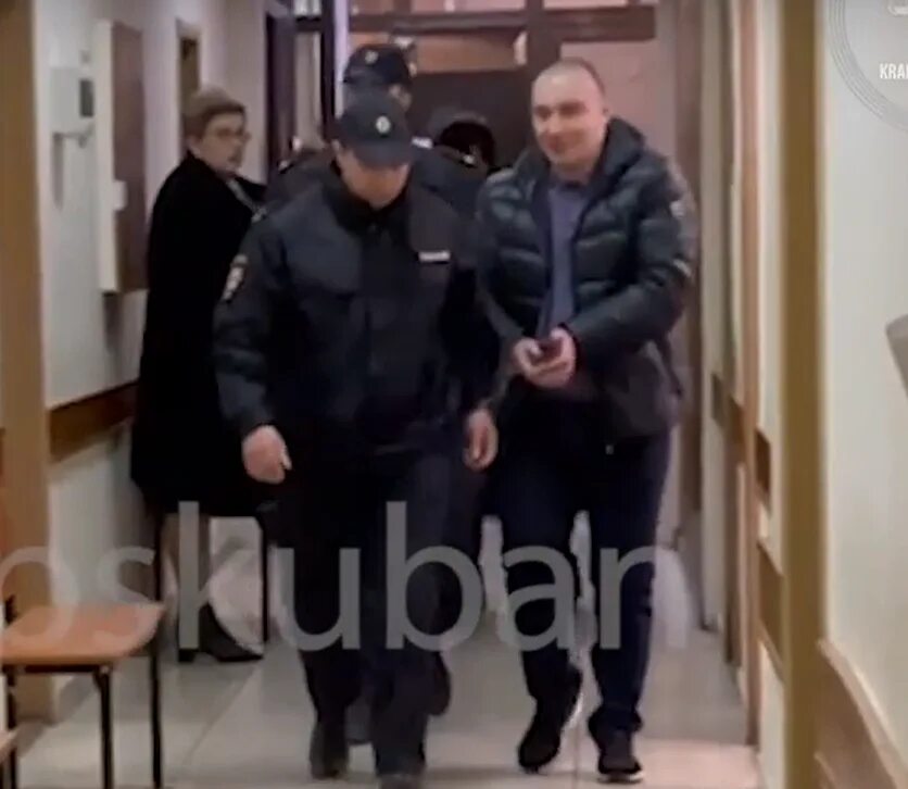 Сочи новости взятка. Кража документов. Сочи новости взятка. Сочи новости взятка. Сочи новости взятка.