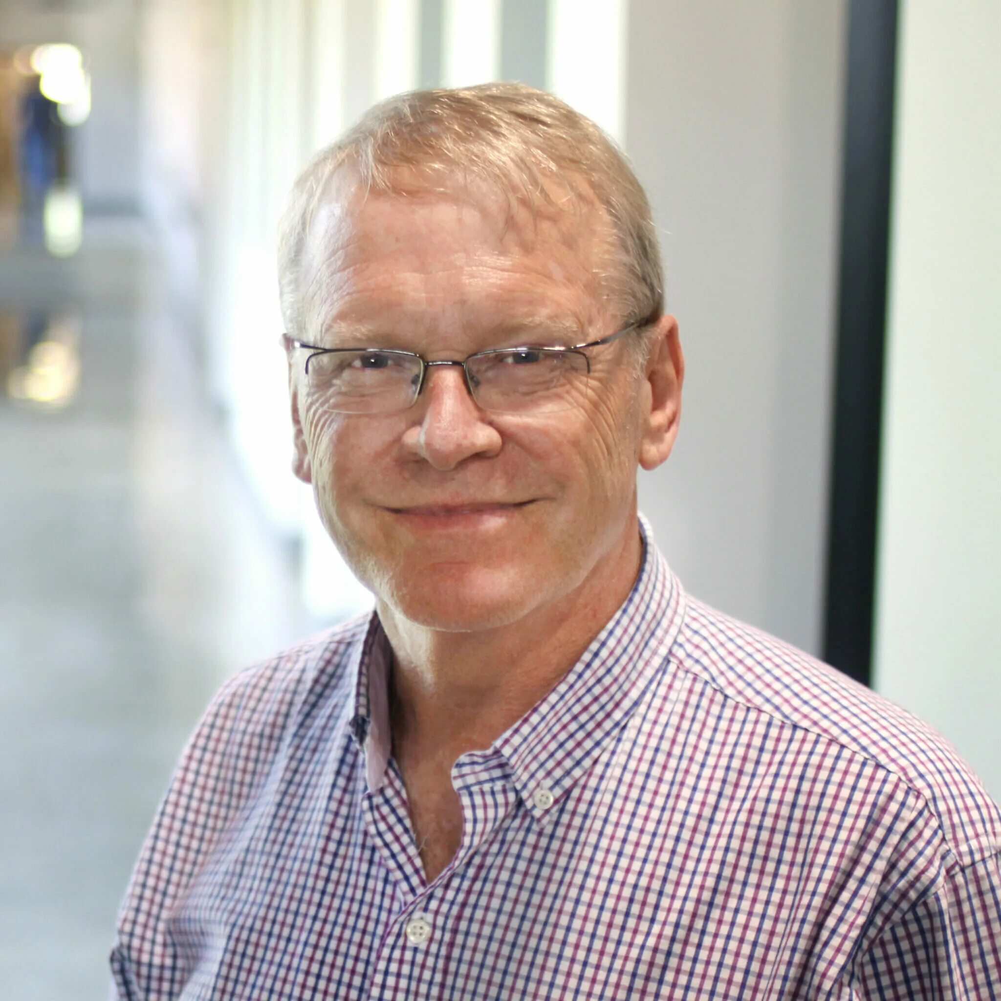 Доктор пауль. Вин нолан актер. Paul alexander. Александр пауль. Paul alexander.