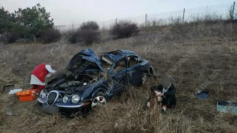 Автомобиль перевернулся несколько раз