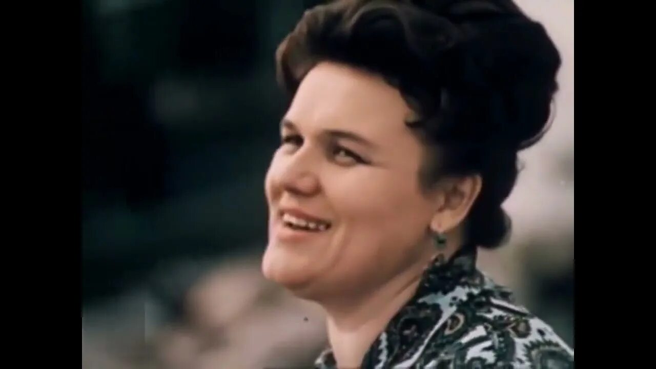 Зыкина течет  из далека волга. Зыкина из далека волга. Зыкина из далека волга. Зыкина из далека волга. Зыкина из далека волга.