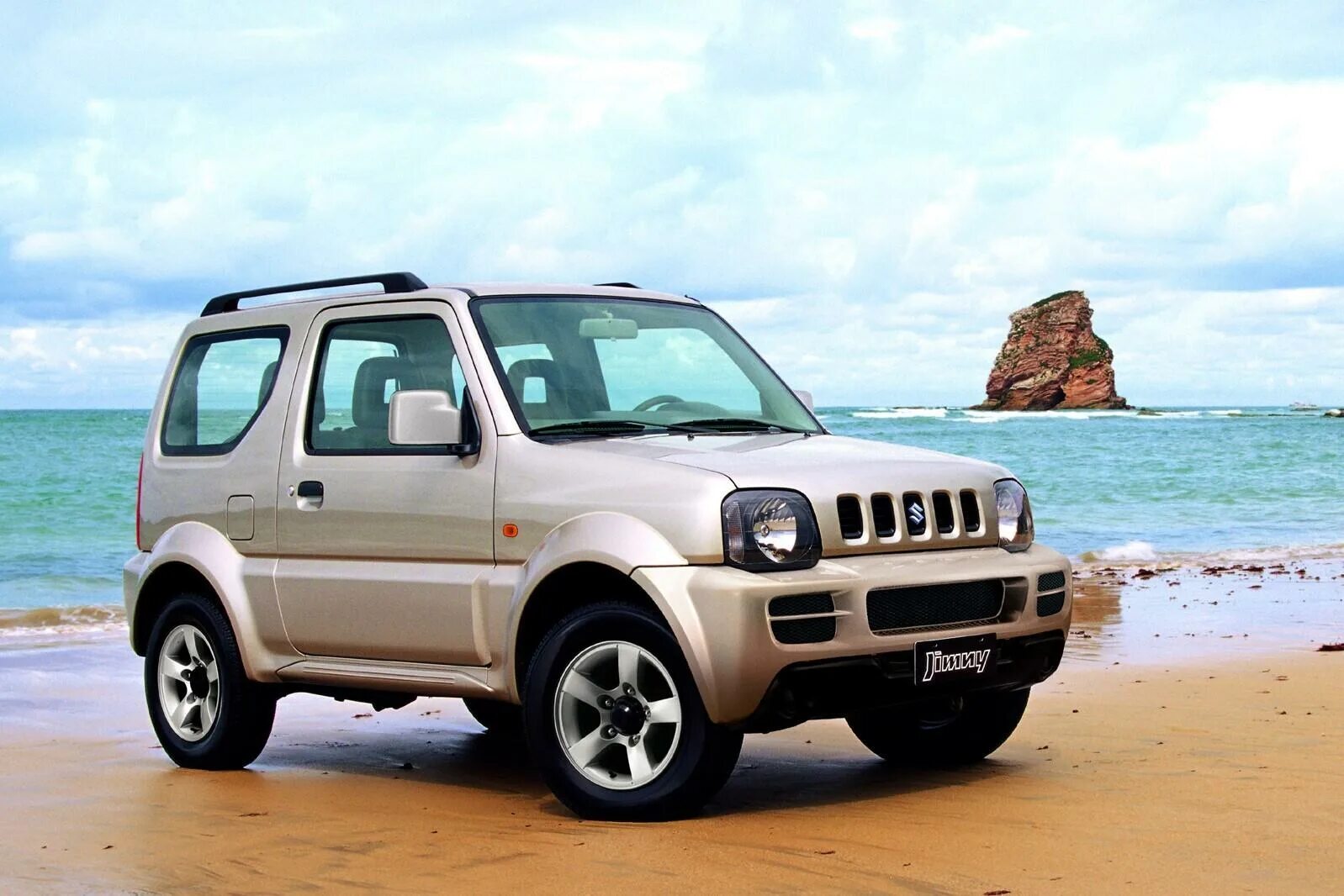 Куплю сузуки джимни б у. Suzuki Jimny 3. Мини джип Сузуки Джимни. Сузуки Джимни 1998. Маленький джип Сузуки Джимни.