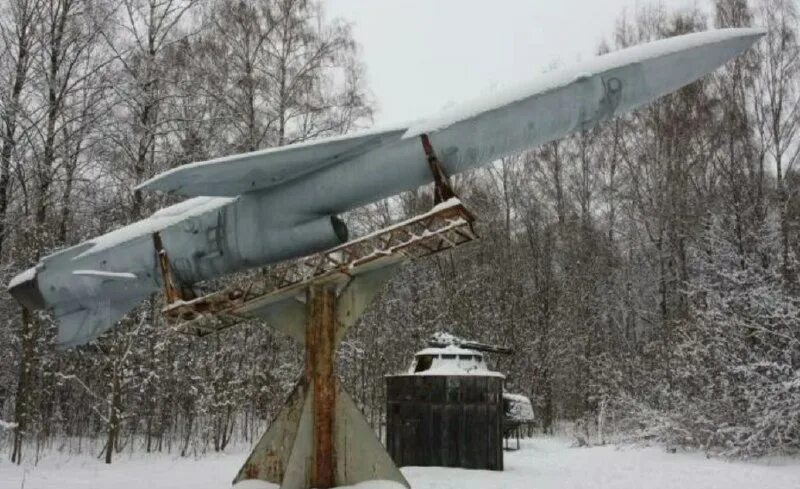 п-35 ракета крылатая противокорабельная. ракета п35. крылатой ракетой п-35. п-35 ракета. крылатой ракетой п-35.