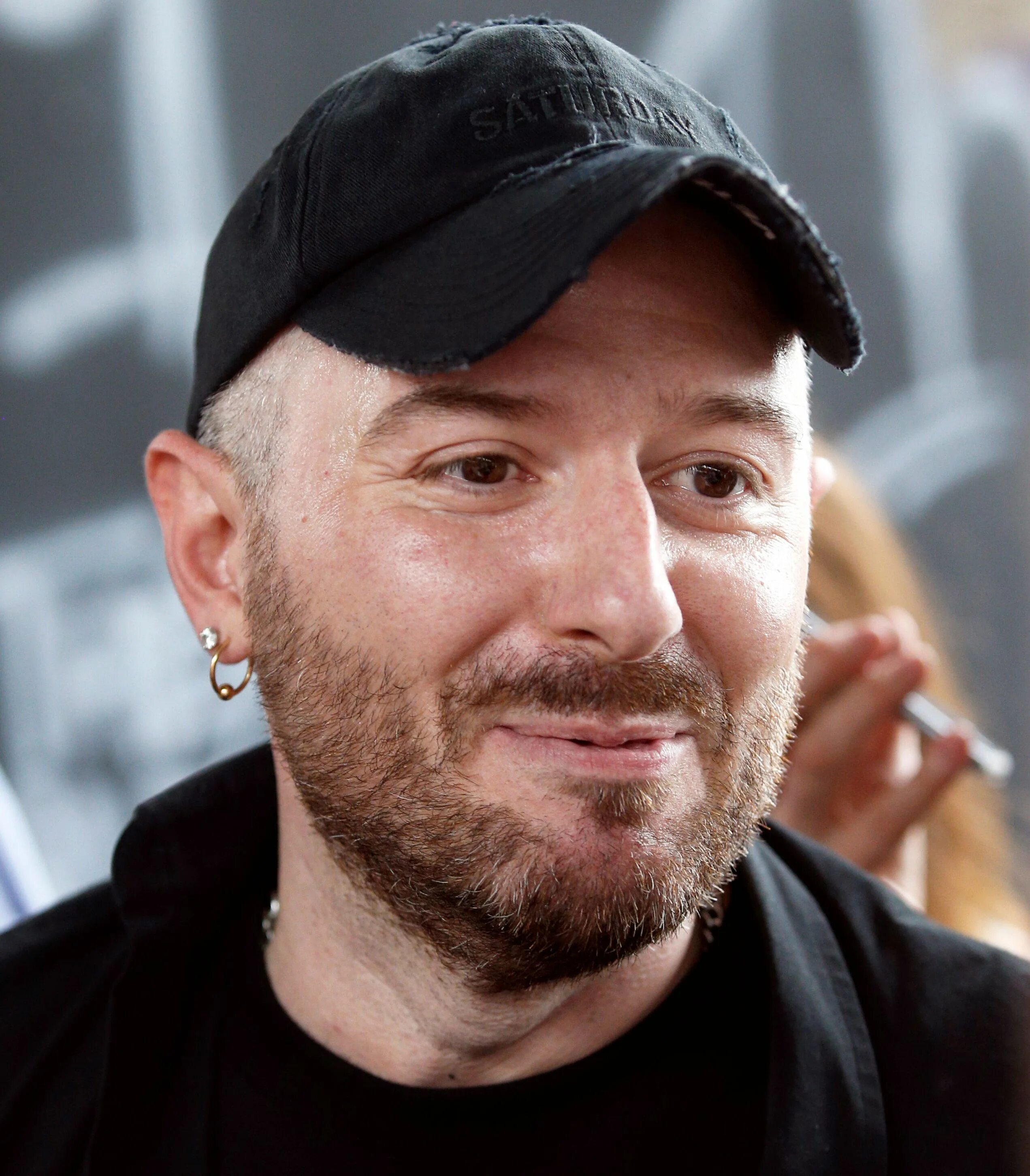 Демна гвасалия. Креативный директор демна гвасалия. Демна гвасалия. Дизайнер баленсиага гвасалия. Демна гвасалия.