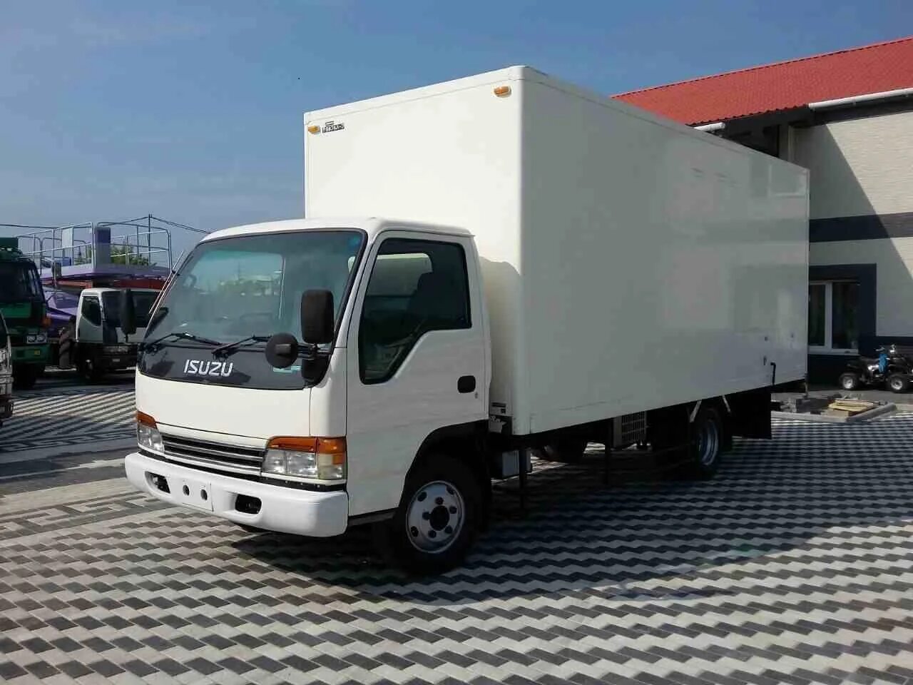 Исузу форвард 1997. Isuzu forward 18 fvr34. Isuzu elf 150 1987 г. Isuzu forward рефрижератор. Isuzu elf 2000 год рефрижератор.