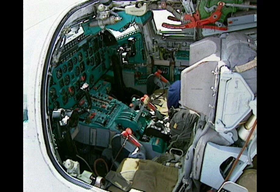 Ту 22м3 экипаж. Ту-22м3м кабина штурмана. ту-22м3 кабина. ту 22 кабина. ту-22м3 стабилизатор.