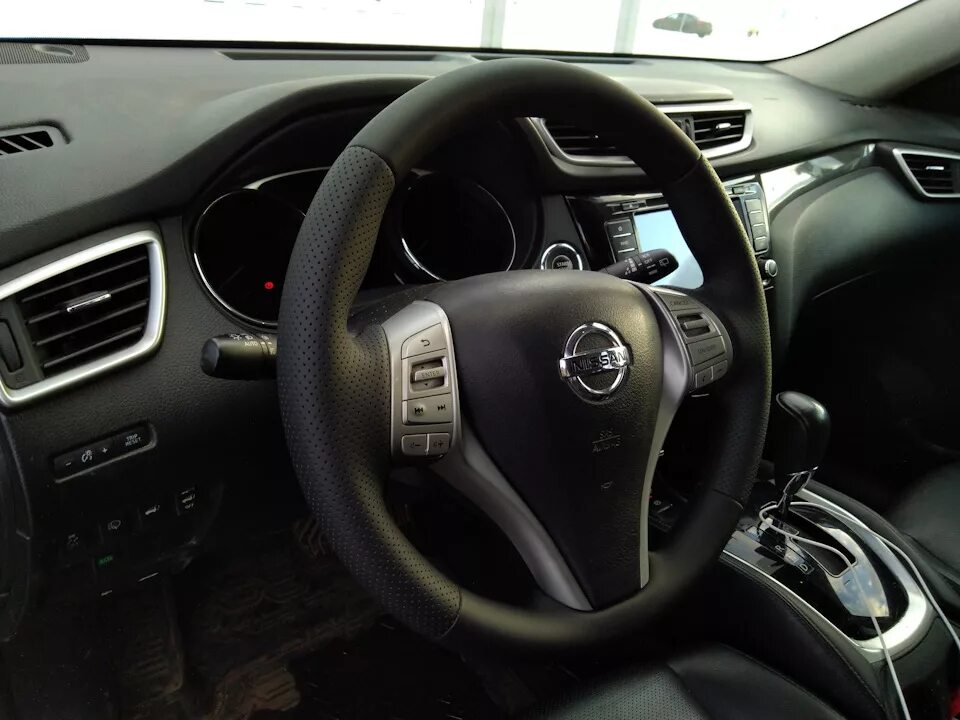 Nissan x trail 2015 руль. X trail t32 руль. Руль ниссан х-трейл т32. Руль на ниссан х трейл т32. Руль ниссан х-трейл т32.