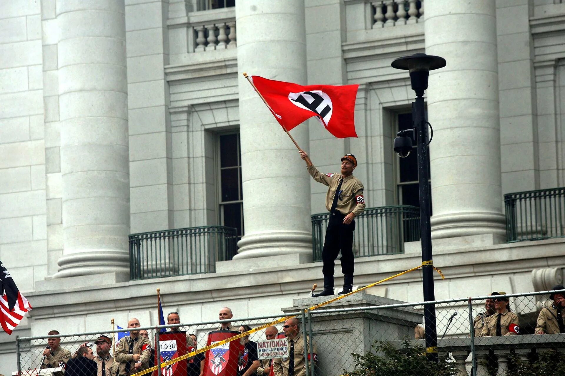 Национал Социалистическая партия США. Нацистская партия США флаг. Фашистская партия США. Националь Социалистическая партия США. Фашистская америка