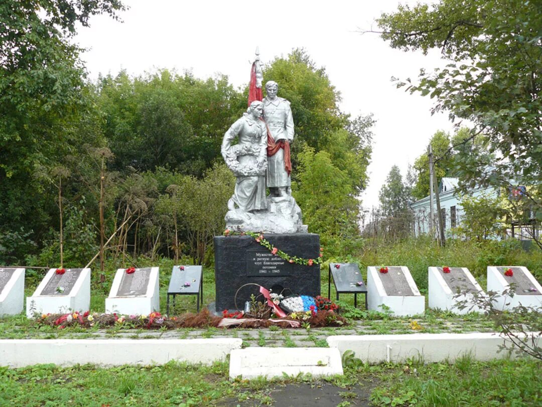 Показать братские могилы. Показать братские могилы. Братские могилы 1941-1945. Братская могила сегежа. Показать братские могилы.