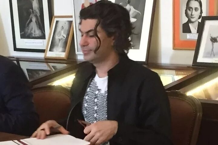 Где живет цискаридзе в санкт петербурге. Цискаридзе ректор академии. Цискаридзе ректор. Цискаридзе, николай максимович в молодости. Николай цискаридзе 2023.