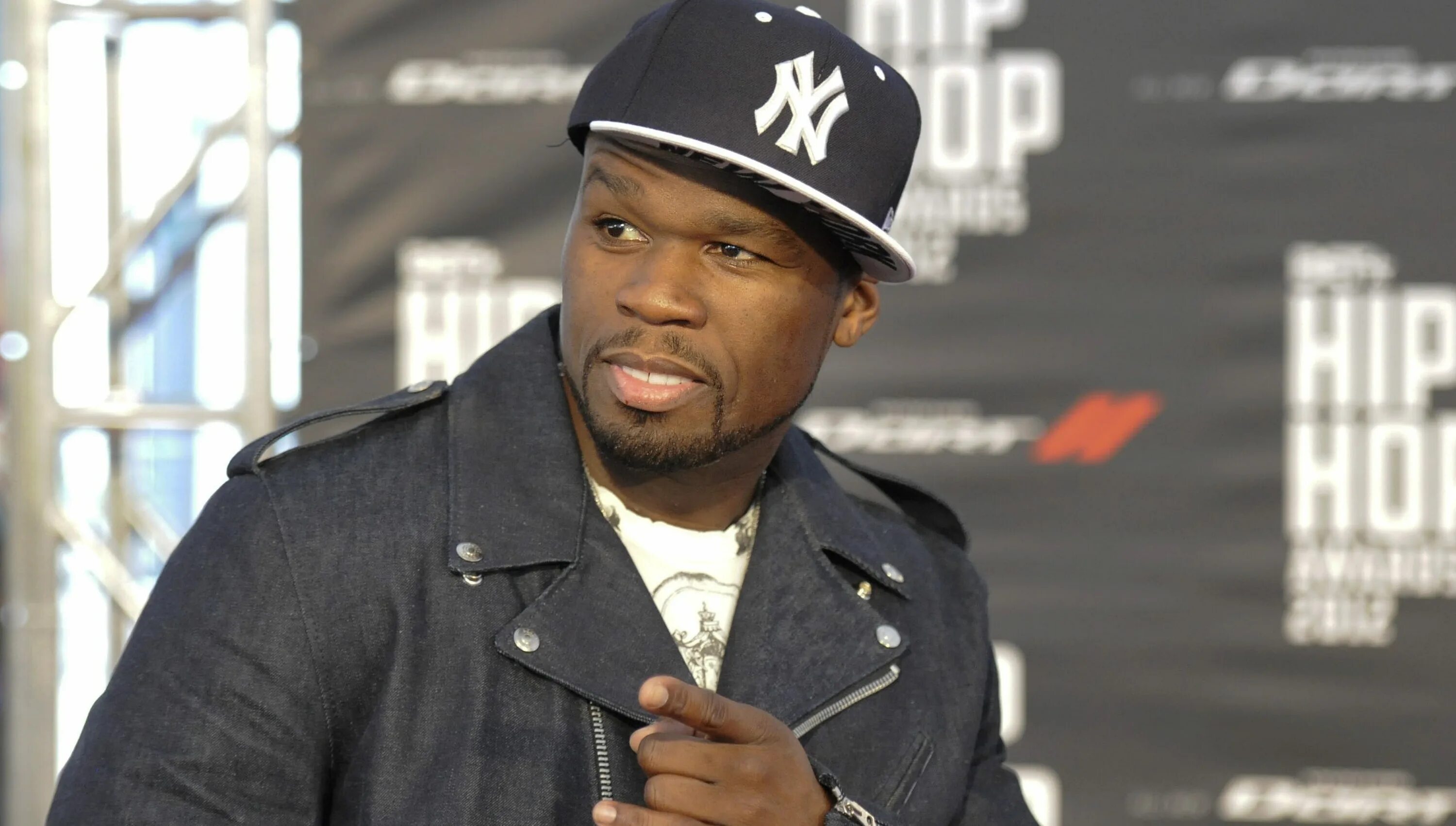 Яркость 50 центов. 50 Cent. Рэпер 50 Cent. 50 Cent молодой. 50 Cent в молодости.