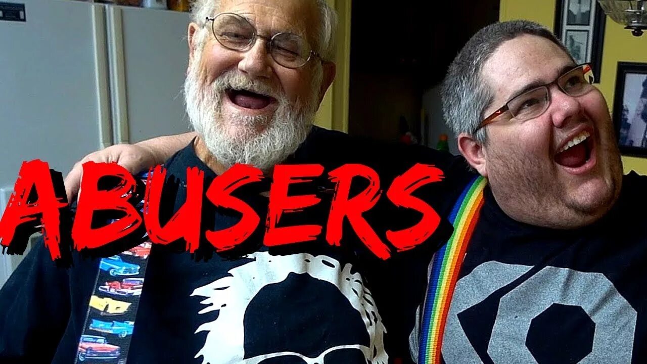 Angry grandpa 2010. Angry grandpa 1955. Angry grandpa логотип. KIDBEHINDACAMERA.